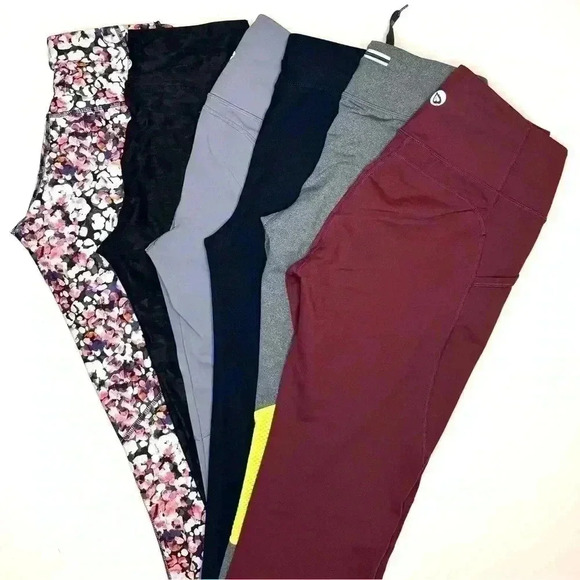 Lot of 6 women’s Sport Leggings Size- Medium ( Baleaf ,Chico’s , Bally , Reflex - Picture 1 of 16